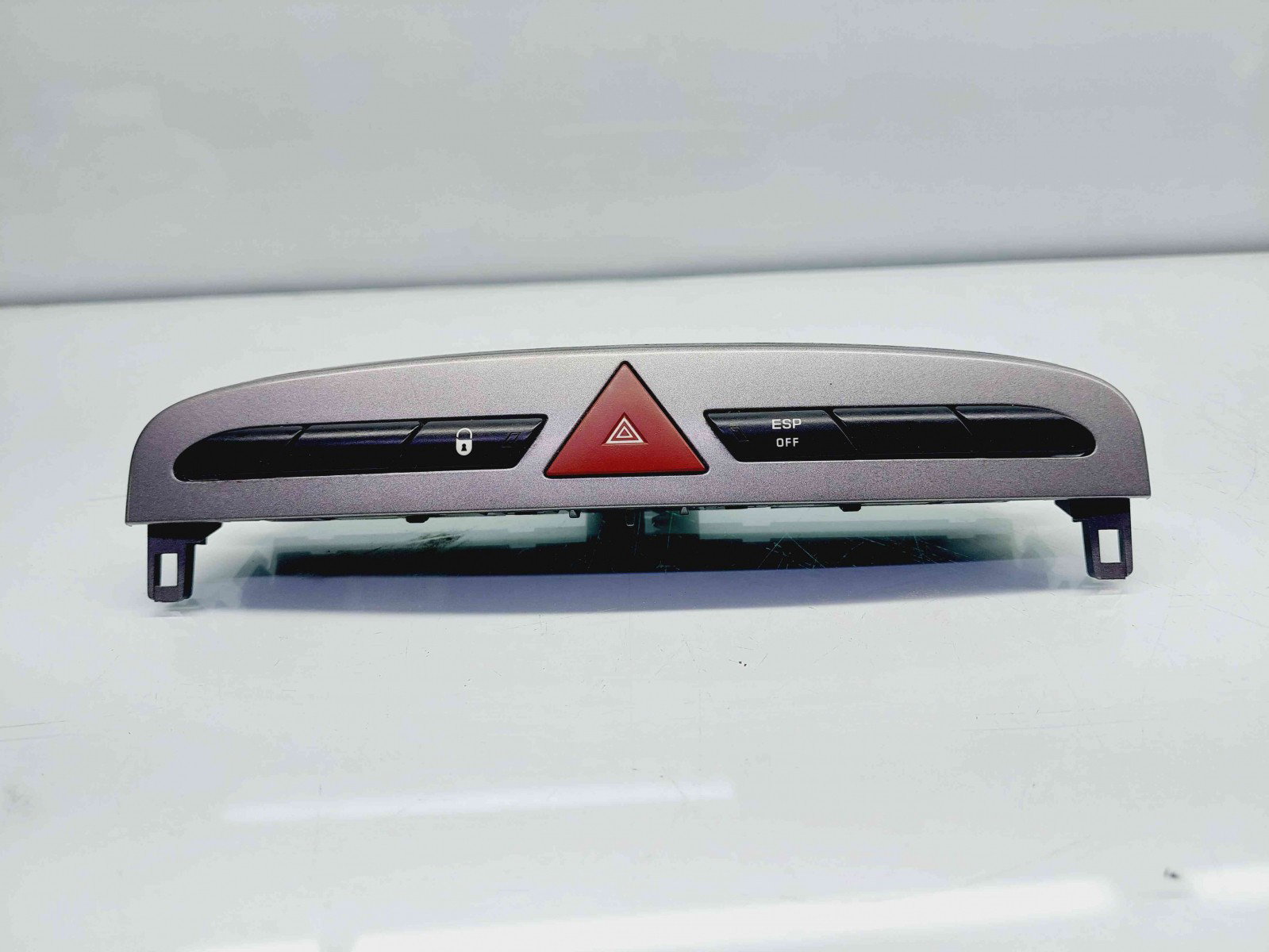 Butoane comenzi consola centrala Peugeot 308 Break [Fabr 2007-2013] 9659215177 - imagine 1