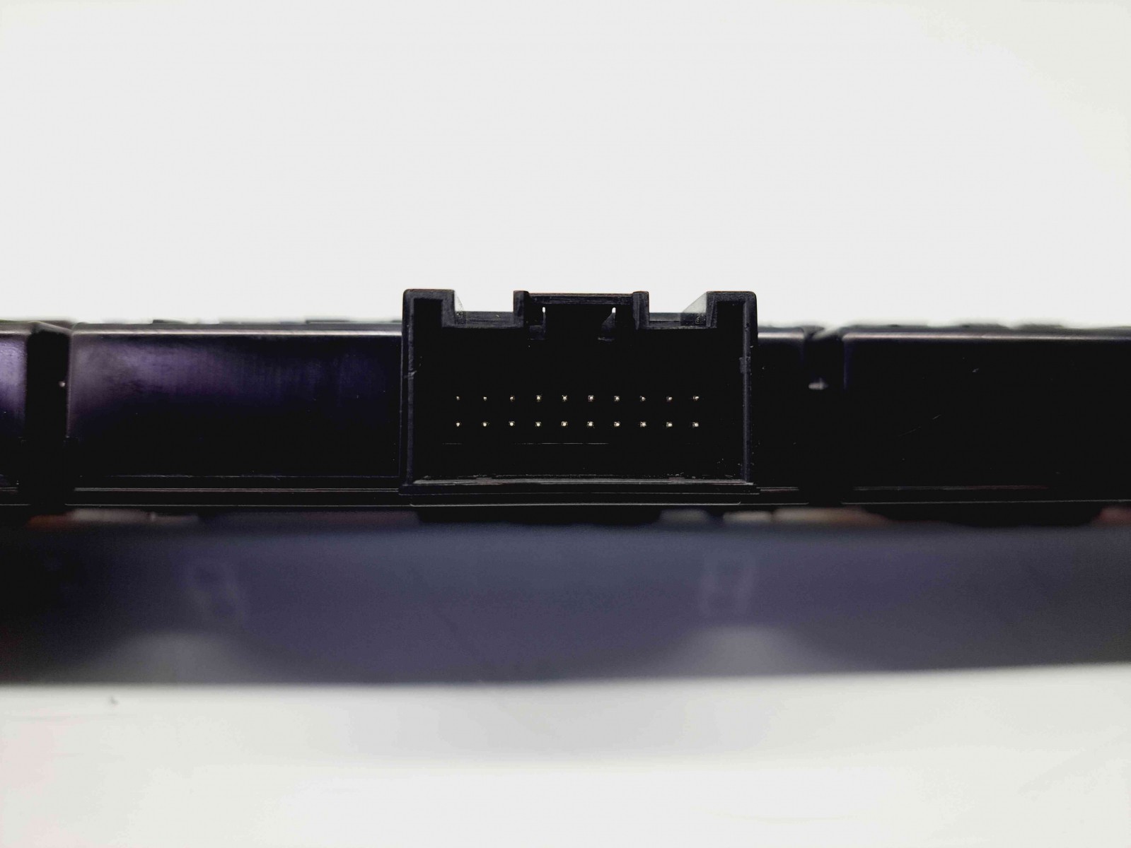 Butoane comenzi consola centrala Audi A3 Sportback (8VA) Hatchback [Fabr 2012-2020] 8V0925301BA - imagine 5