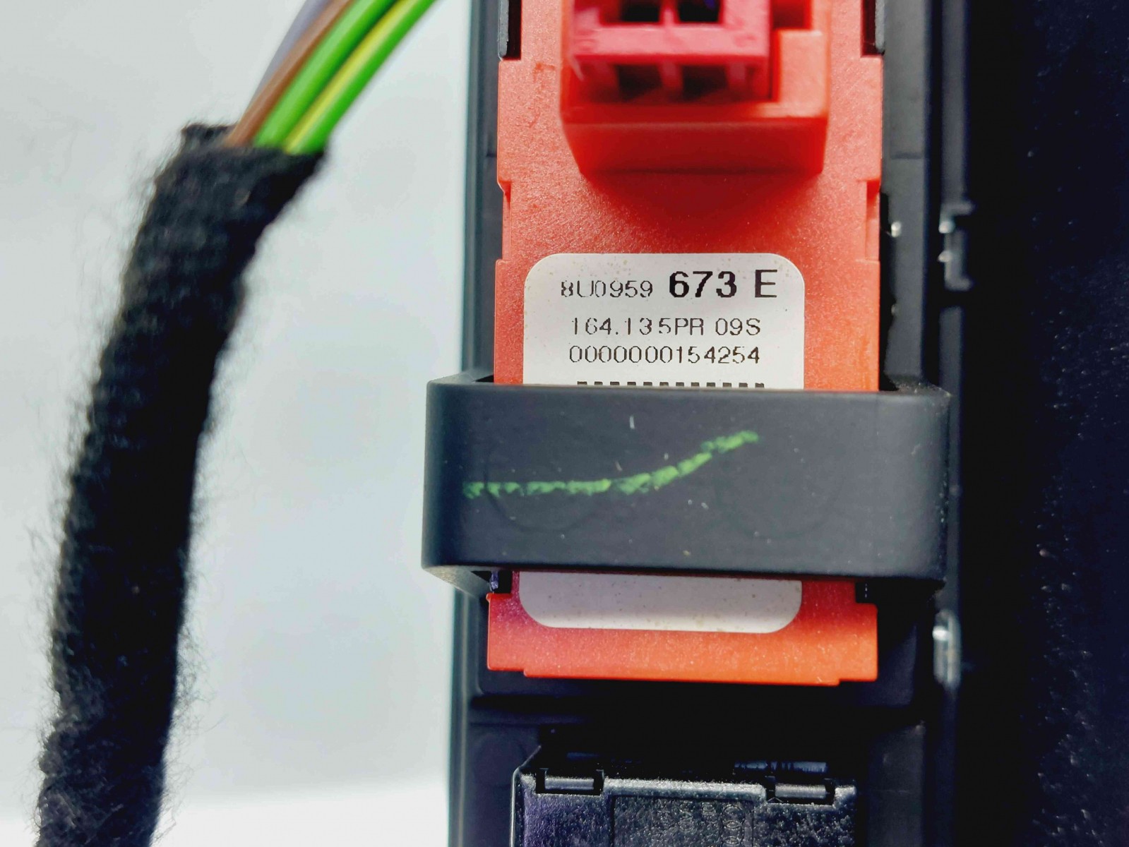 Butoane comenzi consola centrala Audi Q3 (8UB) [Fabr 2011-2018] 8U0959673E n 8U2941567 - imagine 5