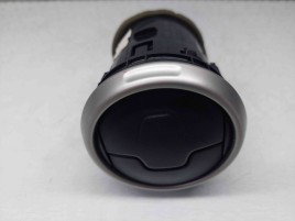  Grila aerisire centrala Nissan Qashqai (2) Facelift  [Fabr 2009-2013] 68760JD10A