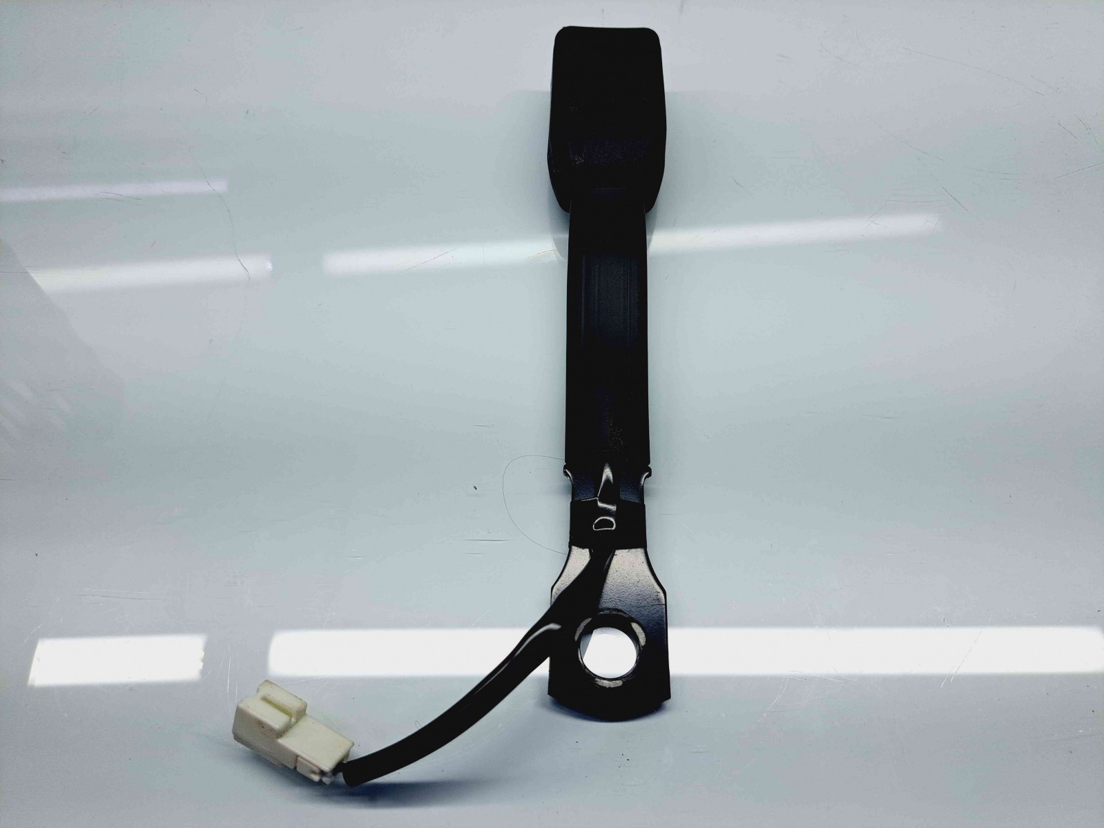 Capsa centura dreapta fata Renault Koleos 1 SUV [Fabr 2008-2015] OEM - imagine 1