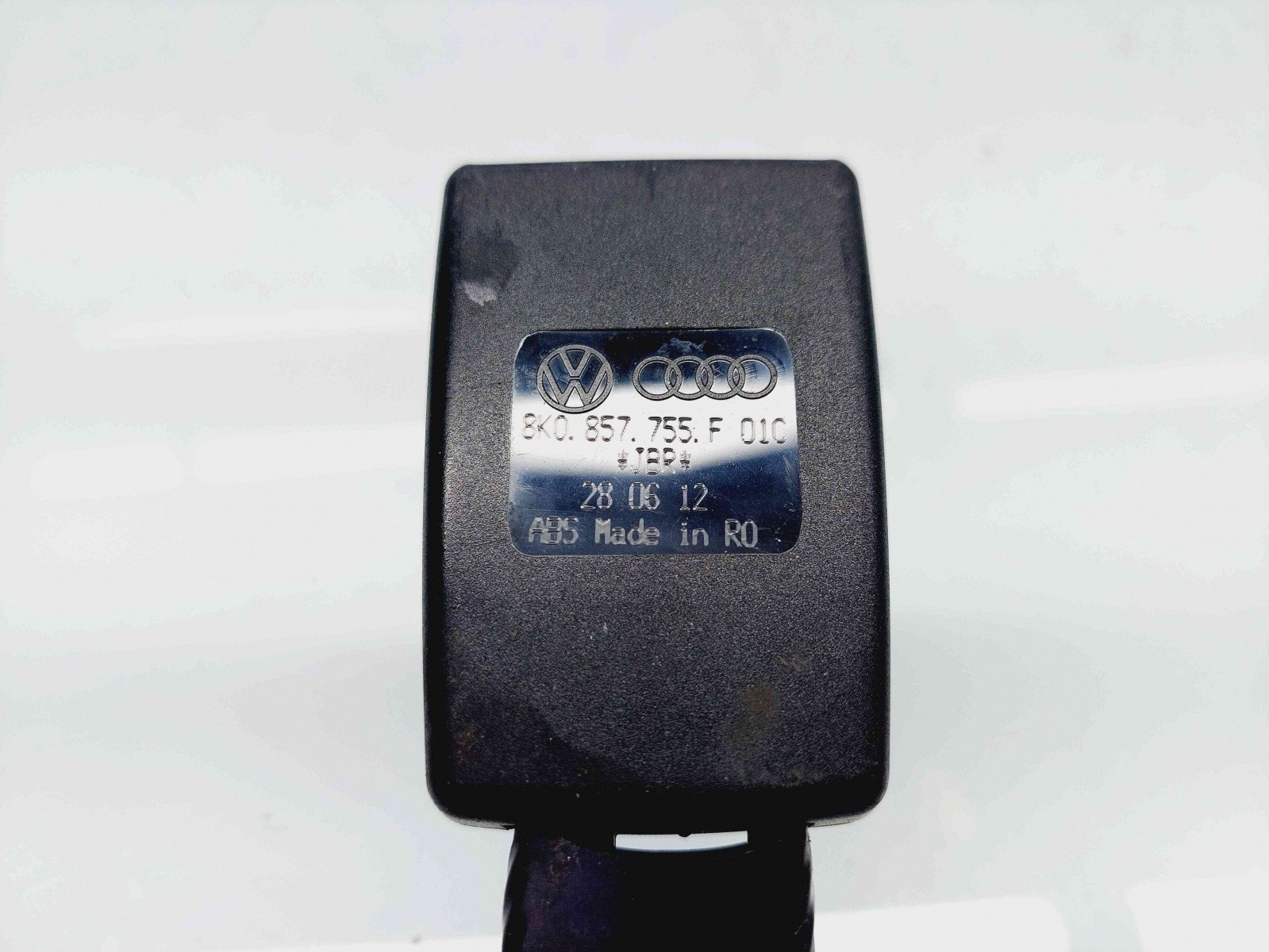 Capsa centura dreapta fata Audi A4 (8K2, B8) Facelift [Fabr 2008-2015] 8K0857755F - imagine 3