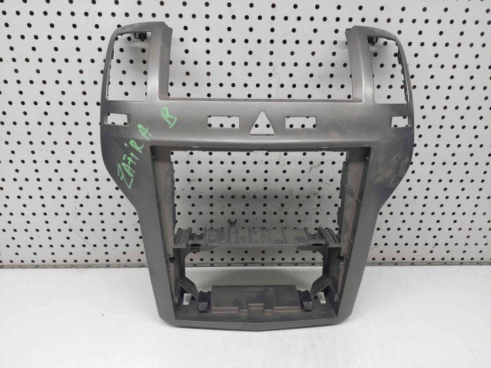Ornament bord Opel Zafira B (A05) [Fabr 2006-2011] OEM