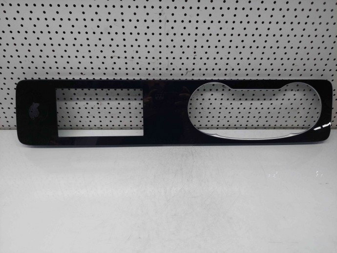 Ornament bord Mercedes Clasa E (W213) [Fabr 2016-prezent] A2135407237