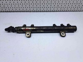 Rampa injectoare Opel Astra J [Fabr 2009-2015] 55567372 1.3 CDTI A13DTE   