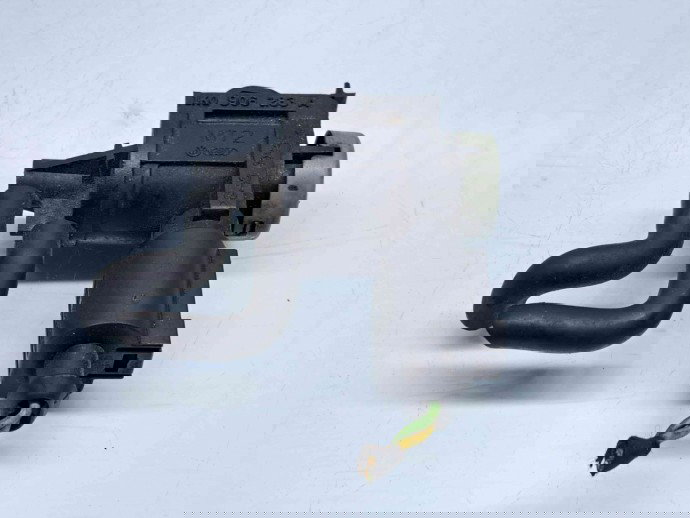 Supapa vacuum Skoda Superb II Combi (3T5) [Fabr 2009-2015] 1K0906283A 2.0 TDI CFGB   