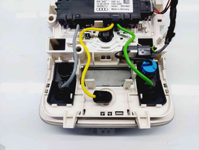  Plafoniera fata Audi Q3 (8UB) [Fabr 2011-2018] 8V0947135A