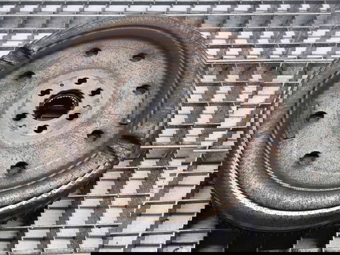 Volanta Skoda Superb II Combi (3T5) [Fabr 2009-2015] 03L105266CM 2.0 TDI CFGB 125KW / 170CP  