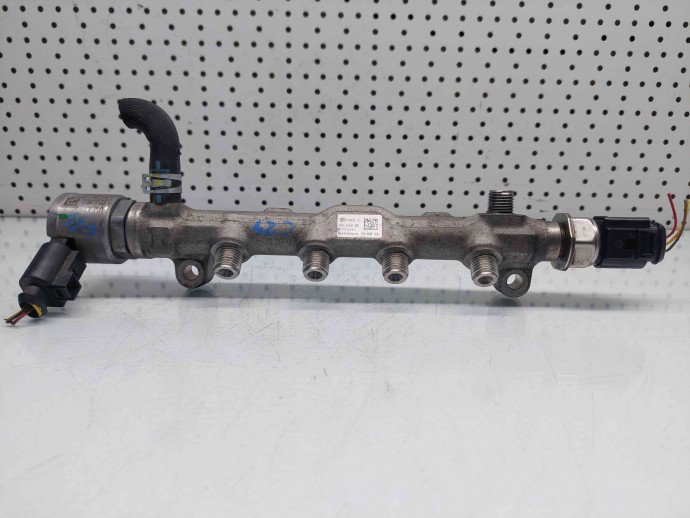 Rampa injectoare Audi Q5 (8RB) Facelift [ Fabr 2008-2016] 04L089G 2.0 TDI CNHA   