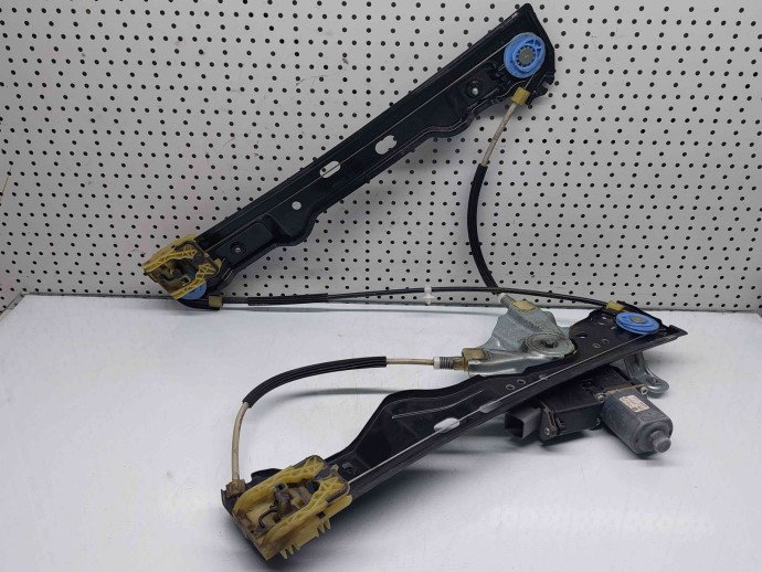 Macara electrica geam dreapta fata Opel Astra J [Fabr 2009-2015] 13260129