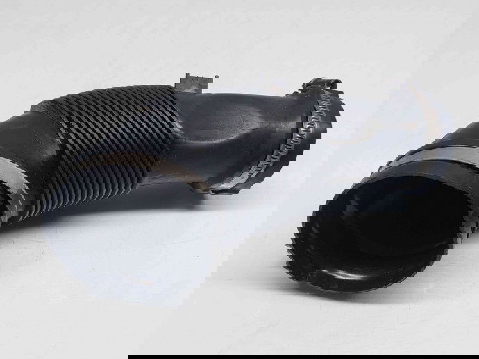 Tub admisie aer Audi Q5 (8RB) Facelift [ Fabr 2008-2016] 04L129661A