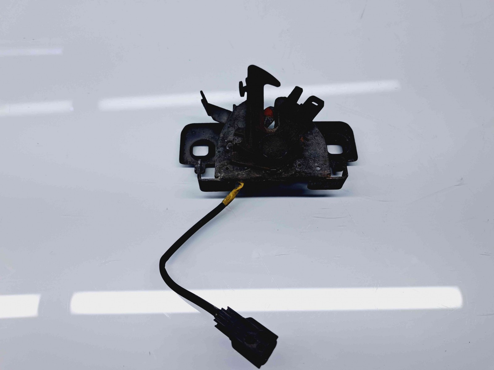 Broasca capota Renault Trafic 3 (F82) [Fabr 2014-2022] 656011705R - imagine 1