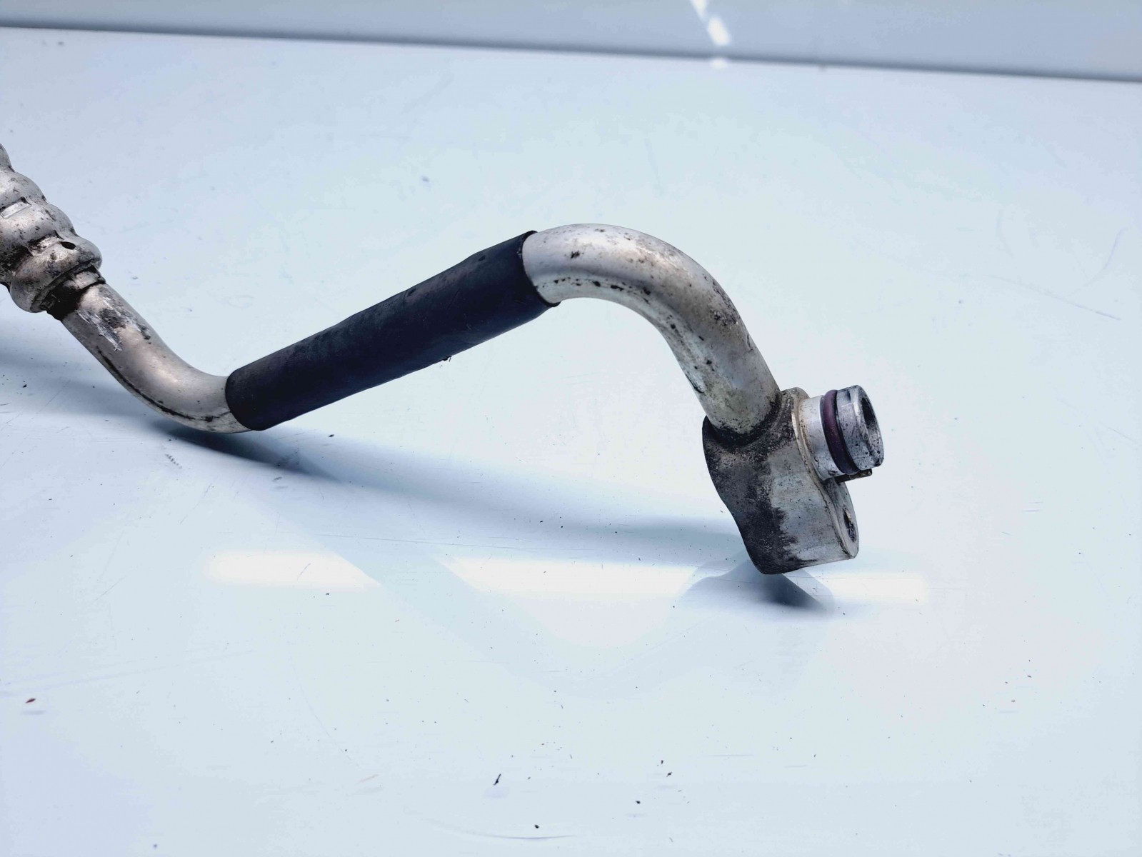 Conducta AC Audi A4 (8K2, B8) Facelift [Fabr 2008-2015] 8T0260701C 2.0 TDI CJCA 105KW / 143CP 2.0 TDI CJCA 105KW / 143CP - imagine 4