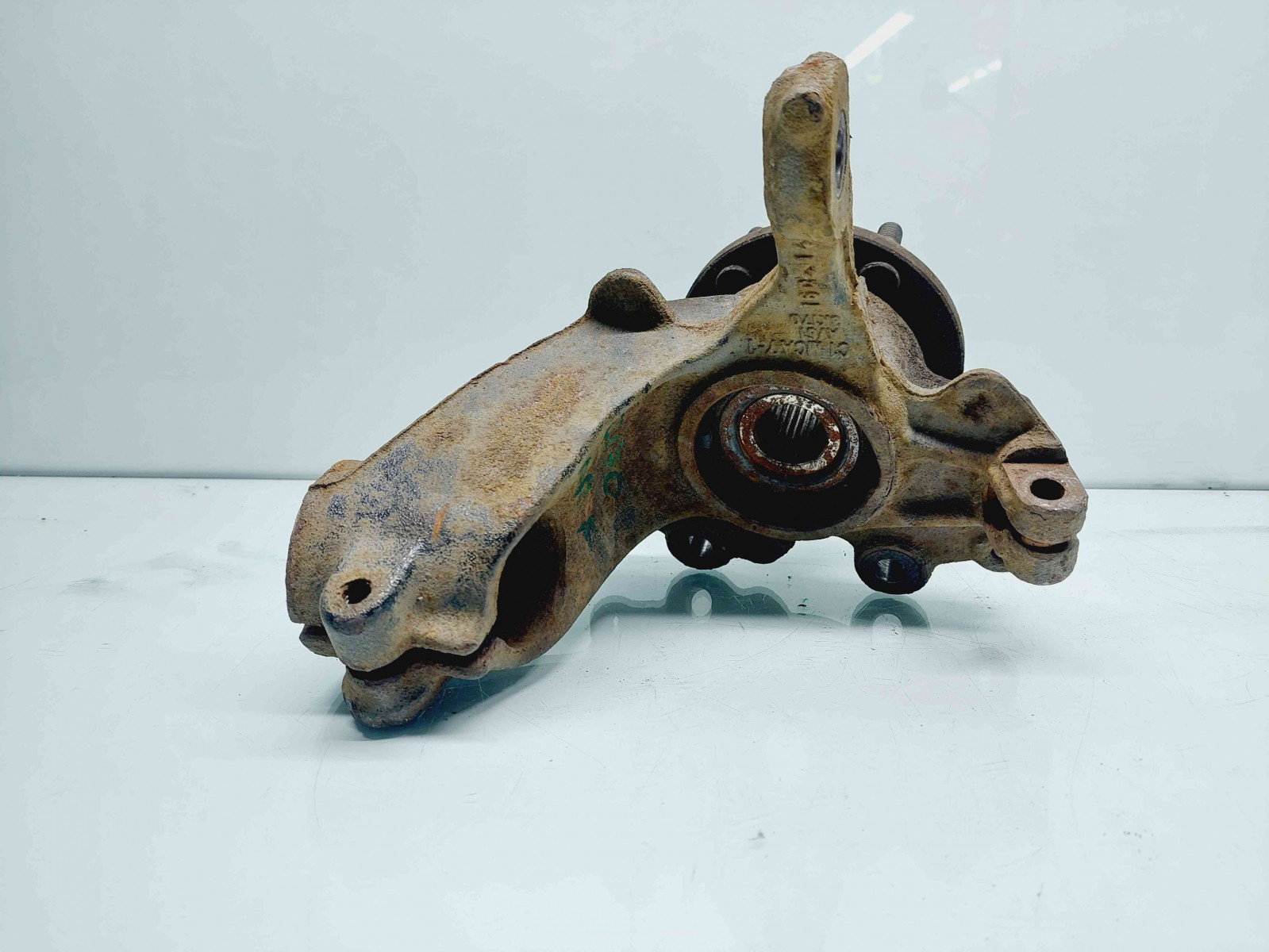 Fuzeta fata dreapta Ford Focus 3 Hatchback [Fabr 2011-2015] AV613K170 1.0 Benz M2DA 1.0 Benz M2DA 54KW / 73CP - imagine 3