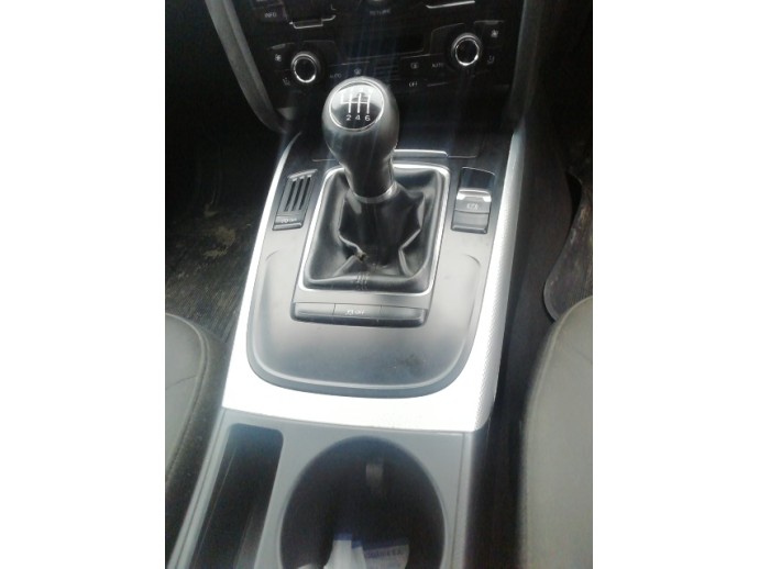 Consola centrala Audi A4 B8 2.0 CJCB LY9C 2008-2015