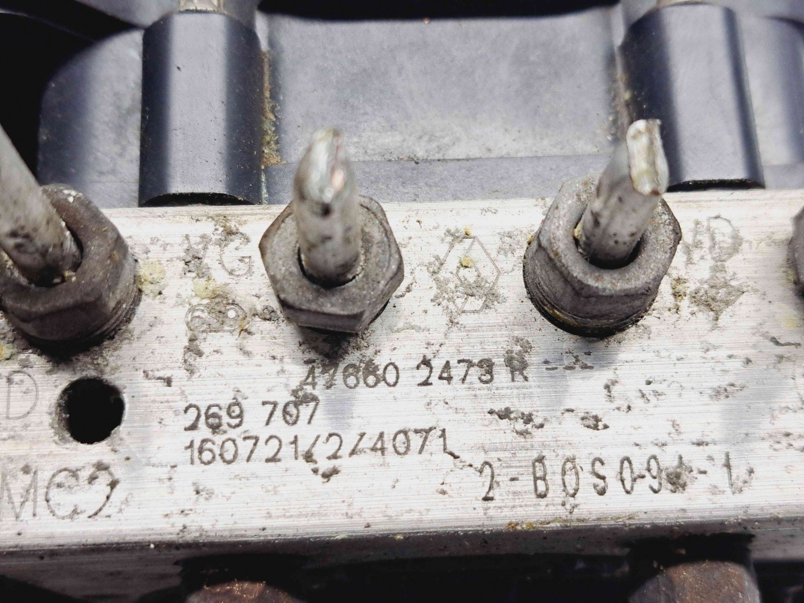 Pompa ABS Dacia Sandero 2 Hatchback [Fabr 2012-2022] 476602473R 1.2 Benz D4F 55KW / 75CP 1.2 Benz D4F 55KW / 75CP - imagine 4