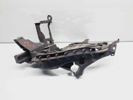 Suport far stanga Audi A4 (8K2, B8) Facelift [Fabr 2008-2015] 8K0805607B