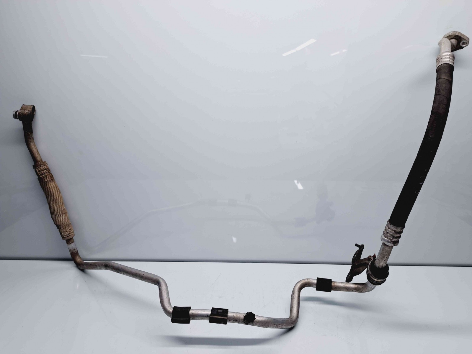 Conducta AC Volkswagen Passat B7 (365) Variant [Fabr 2010-2014] 3C0820743CC 2.0 TDI CFGB 125KW / 170CP 2.0 TDI CFGB 125KW / 170CP