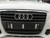 Grila bara fataAudi A4 B8 2.0 d CJCB LY9C 2008-2015