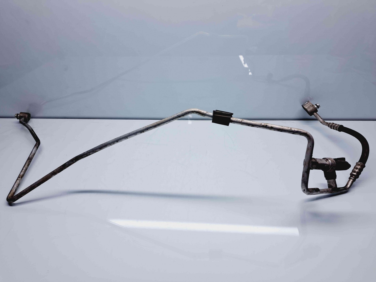 Conducta AC Volkswagen Tiguan (5N) [Fabr 2007-2016] 5N0820741C 2.0 TDI CBAB 103KW / 140CP 2.0 TDI CBAB 103KW / 140CP