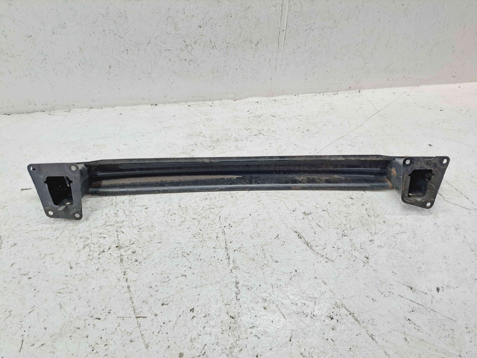 Armatura bara spate Volkswagen Passat B7 (362) [Fabr 2010-2014] OEM - imagine 4