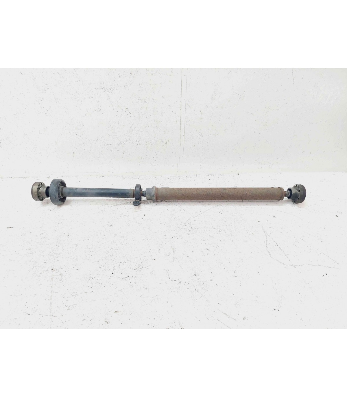 Vezi aici Cardan Audi Q7 (4LB) [Fabr 2006-2014] 7L8521102C 3.0 TDI BUG  171KW / 233CP pentru doar 1.133,61 RON