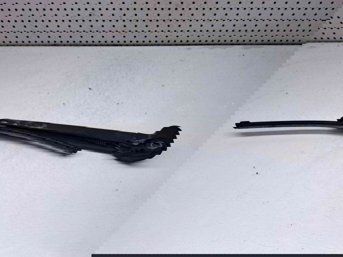  Brat stergator haion Audi Q5 (8RB) Facelift [ Fabr 2008-2016] 8R0955407