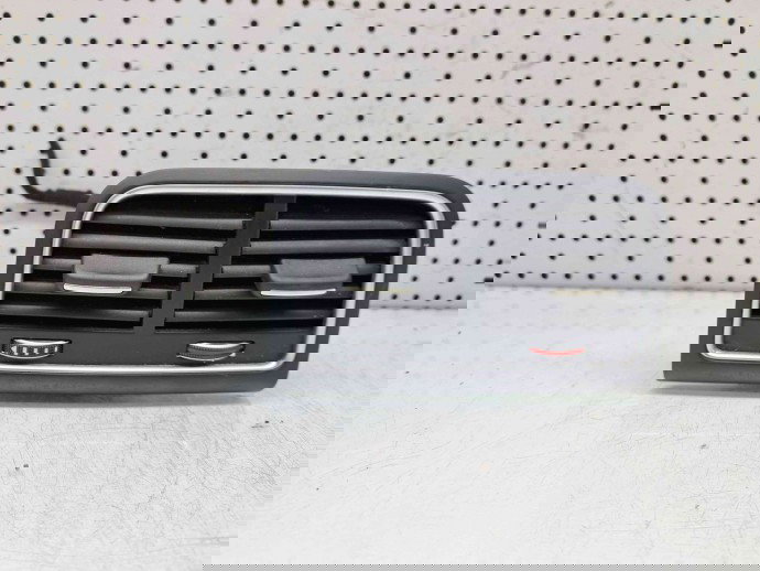  Grila aerisire spate Audi Q5 (8RB) Facelift [ Fabr 2008-2016] 8K0819203