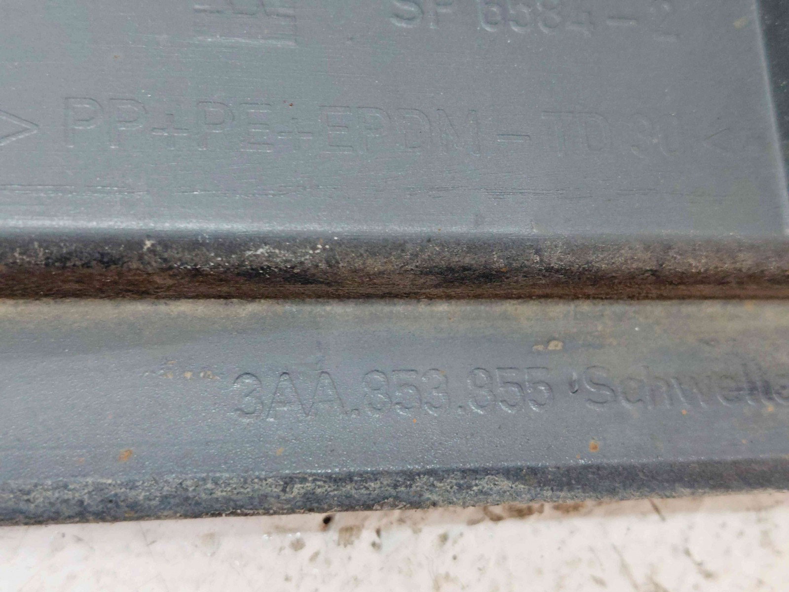 Prag lateral stanga Volkswagen Passat B7 (365) Variant [Fabr 2010-2014] 3AA853855 - imagine 5