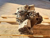 Cutie viteze manuala 6 trepte Ford Focus 3 (CB8) [Fabr 2011-2015] AV6R-7002-KG 1.6 TDCI DV6 85KW / 115CP  