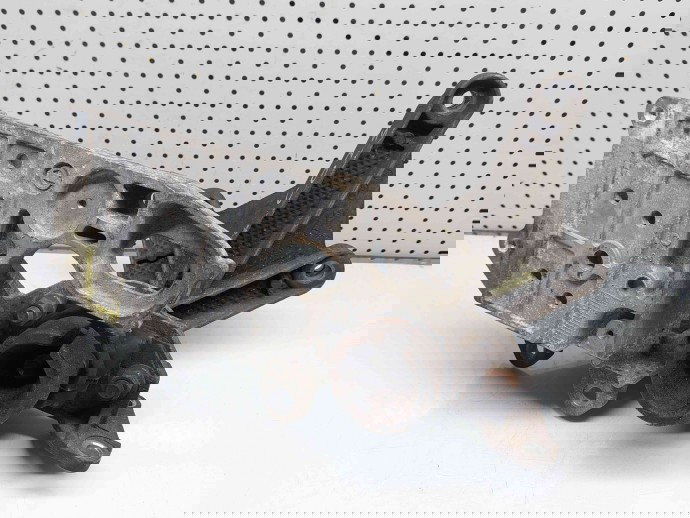 Suport cutie viteze Nissan Qashqai (2) Facelift  [Fabr 2009-2013] 8200457080 1.6 B HR16DE  