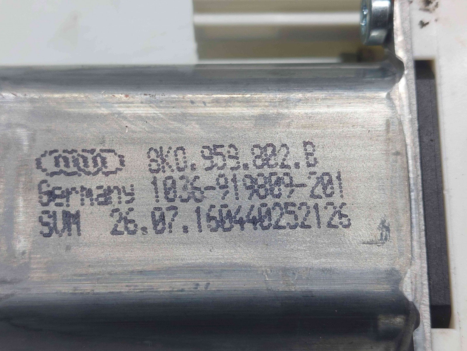 Motoras geam dreapta fata Audi Q5 (8RB) Facelift [ Fabr 2008-2016] 8K0959802B - imagine 2