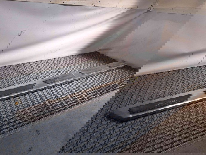 Prag lateral stanga Audi Q5 (8RB) Facelift [ Fabr 2008-2016] OEM