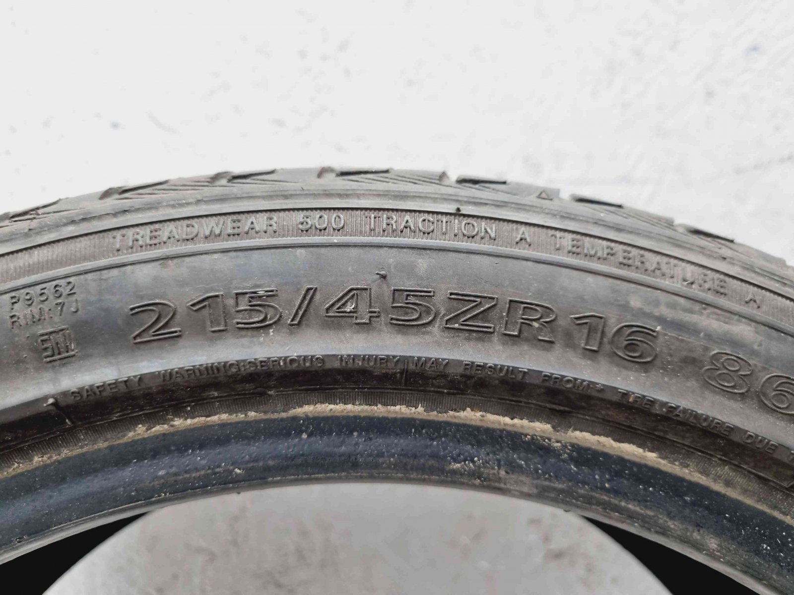 Anvelopa Vara Landsail LS588 UHP 215 n 45 n R16 - imagine 3