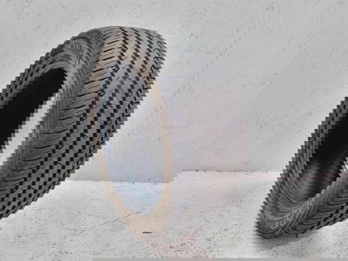 Anvelopa Vara Kumho Ecsta HS52 225 | 50 | R17