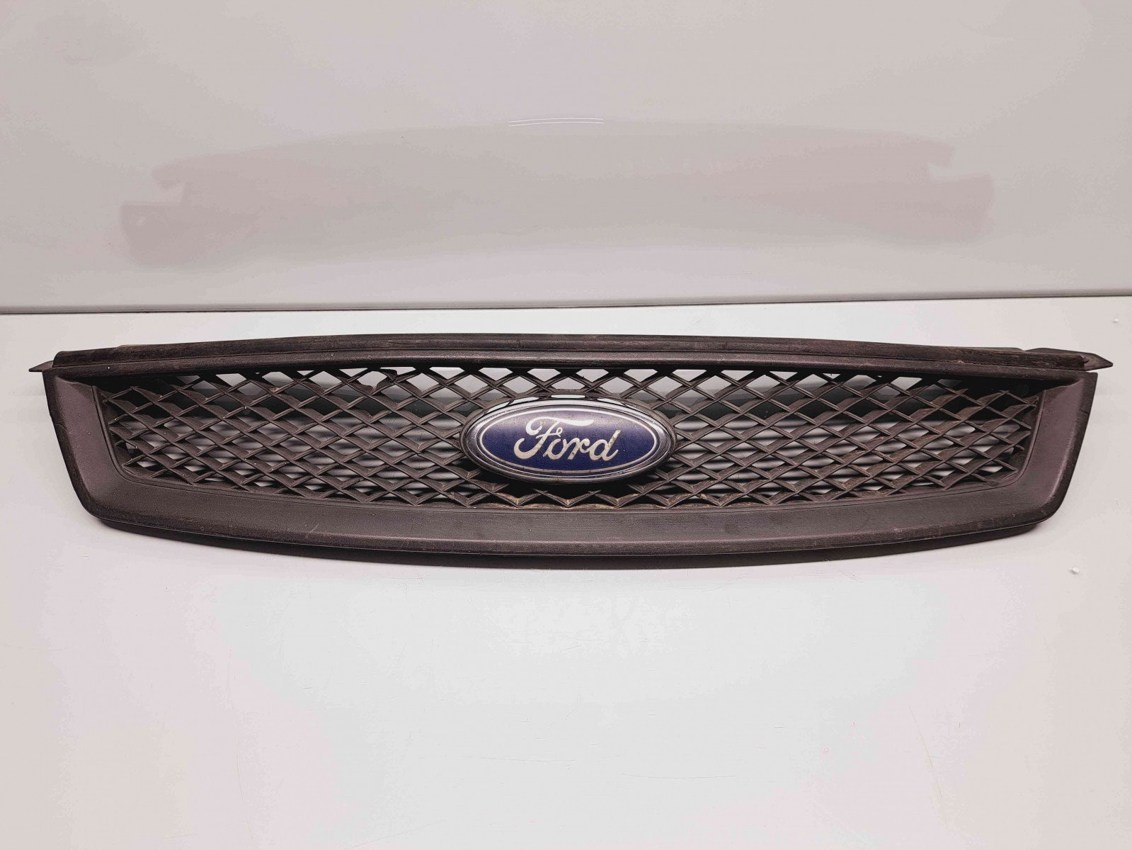 Grila bara fata Ford Focus 1 [Fabr 1998-2005] 4M51-8138-AE - imagine 6