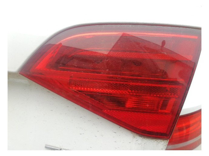 Stop dreapta haionAudi A4 B8 2.0 d CJCB LY9C 2008-2015