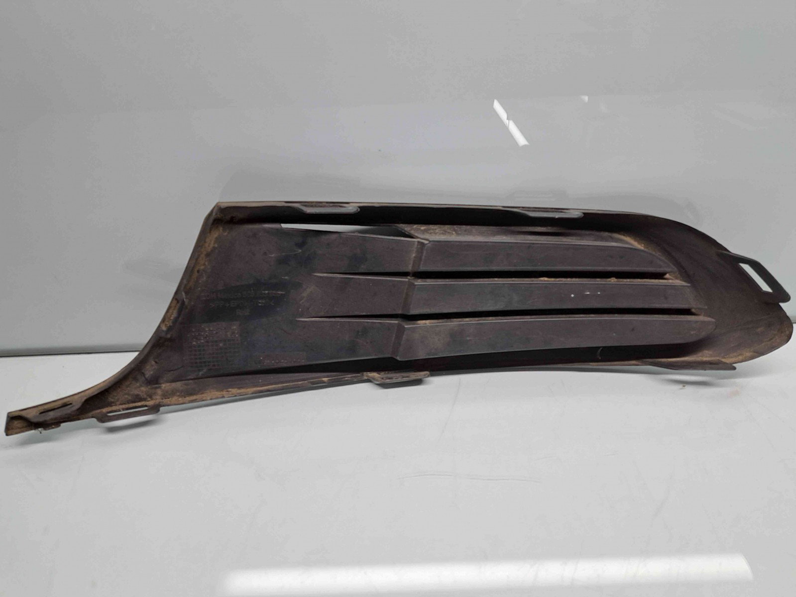 Grila bara fata Volkswagen Jetta 4 (6Z) [Fabr 2011-2017] 5C6853666 - imagine 3
