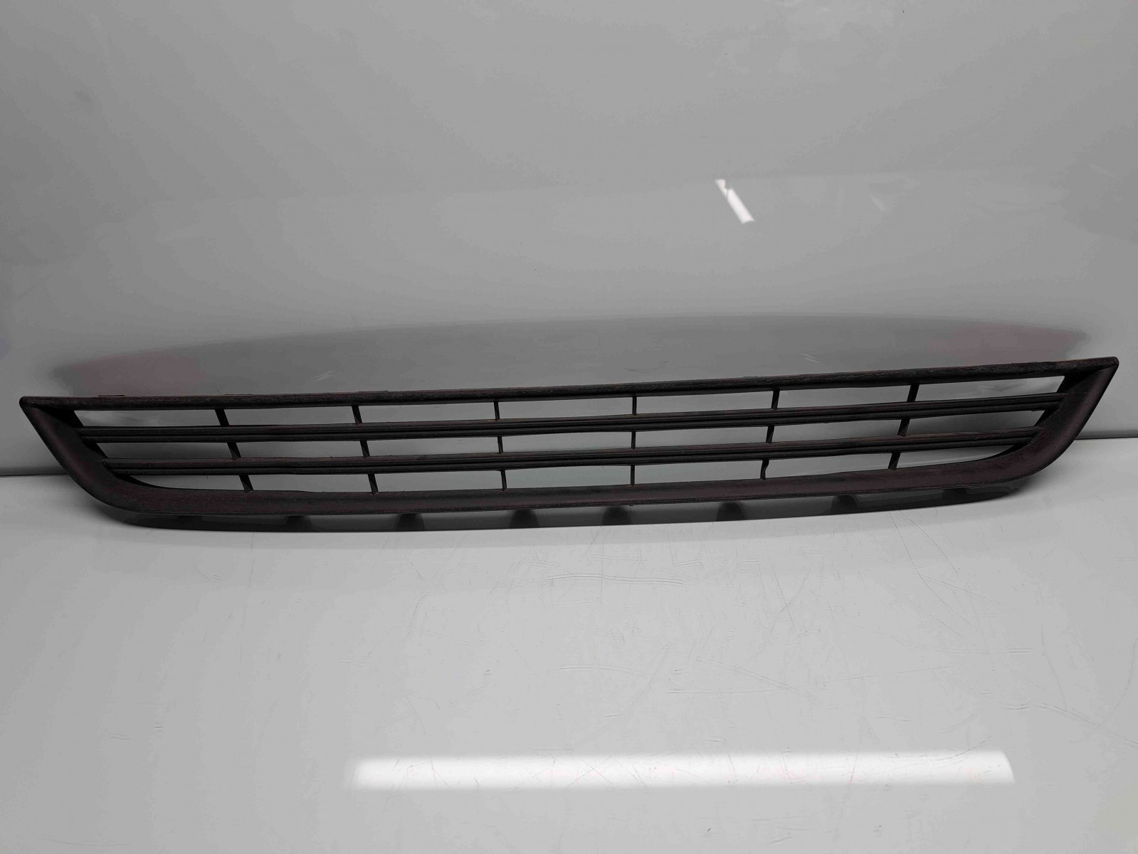 Grila bara fata Ford Fiesta 6 [Fabr 2008-2019] 1CBB-17K945-AA - imagine 1