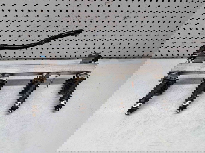 Rampa injectoare Opel Astra J [Fabr 2009-2015] 55572731 1.4 Benzina A14XER   