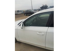 Usa stanga fataAudi A4 B8 2.0 d CJCB LY9C 2008-2015