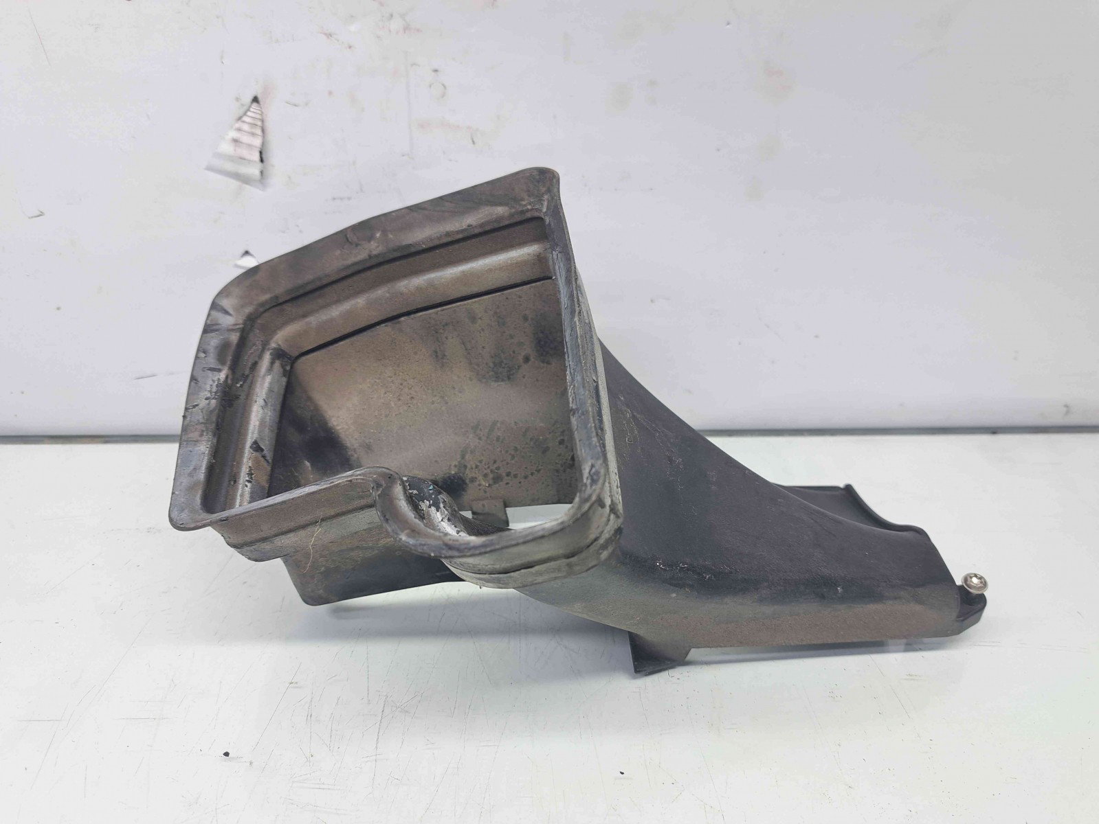 Difuzor captare aer Audi A8 (4H) [Fabr 2010-2017] 4H0129618D