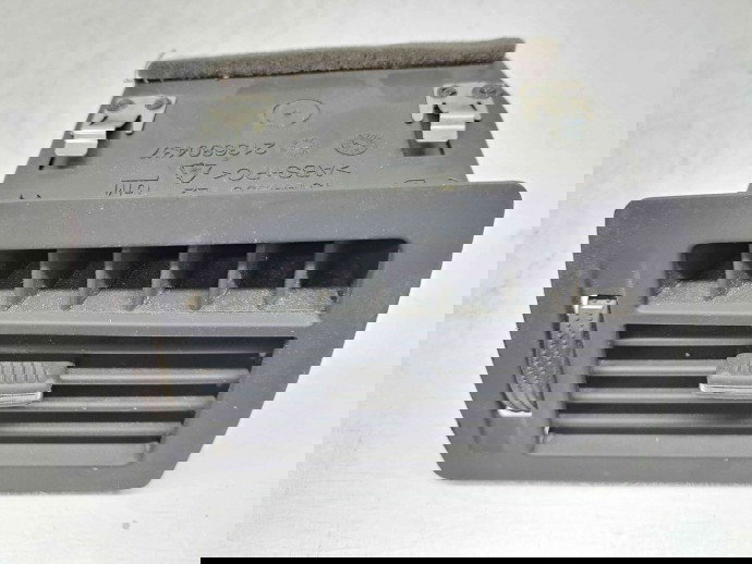  Grila aerisire centrala stanga Opel Zafira B (A05) [Fabr 2006-2011] 213680437