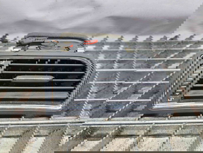  Grila aerisire dreapta Skoda Superb II Combi (3T5) [Fabr 2009-2015] 3T0819702