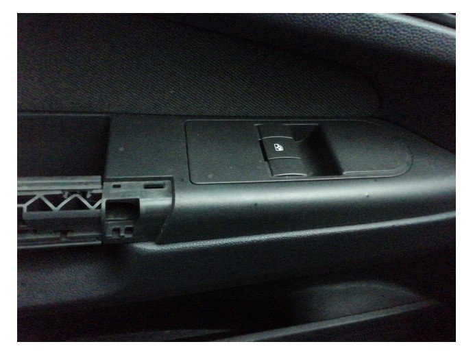 Buton geamuri electrice Opel Zafira B 1.8 benz LJ7 2HU 2006-2011