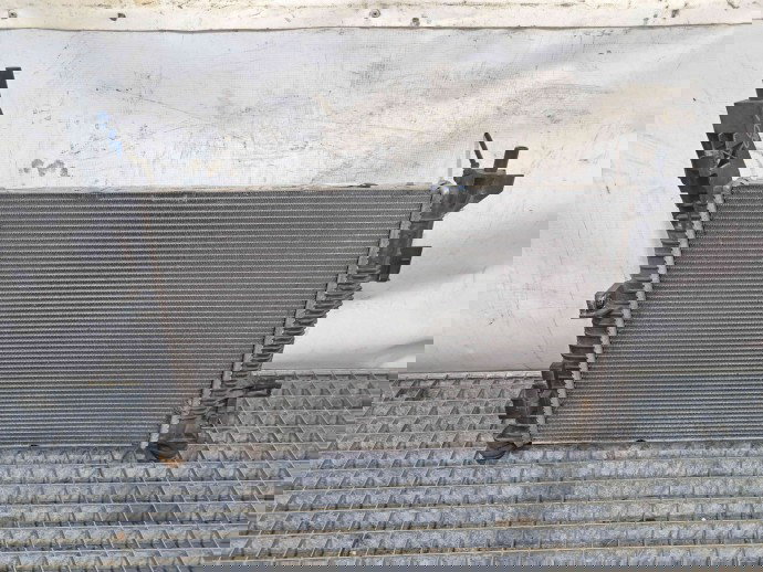 Radiator apa Ford Focus 3 (CB8) [Fabr 2011-2015] BV61-8005-BB 1.6 TDCI DV6  