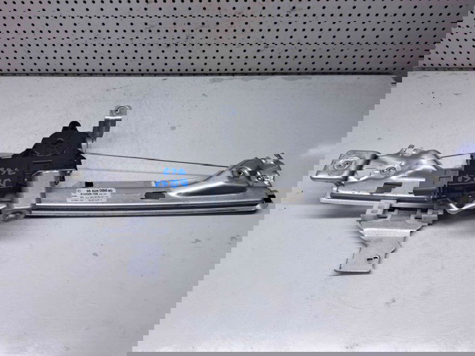 Macara electrica geam dreapta spate Peugeot 3008 [Fabr 2009-2016] 9682808680