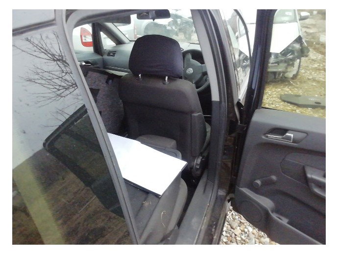 Cheder usa dreapta spate Opel Zafira B 1.8 benz LJ7 2HU 2006-2011