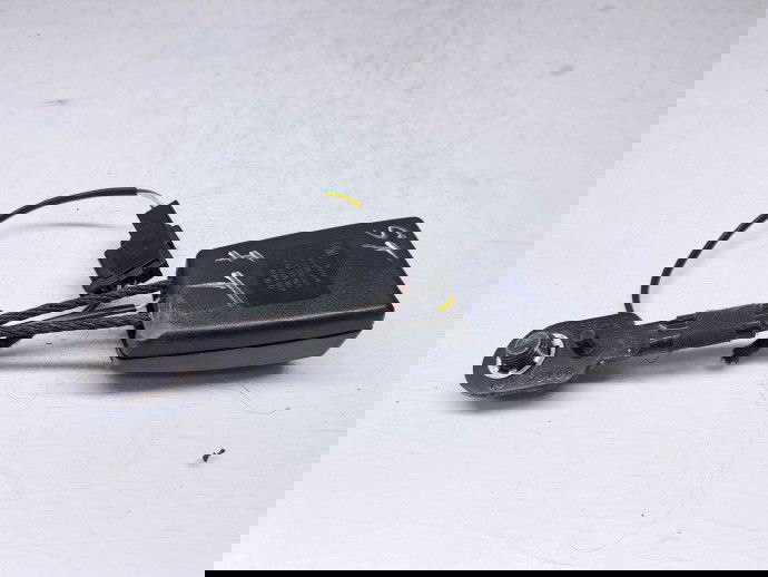  Capsa centura stanga fata Opel Astra J [Fabr 2009-2015] 618692400