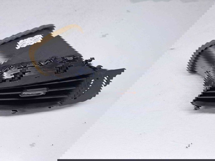  Grila aerisire centrala stanga Opel Astra J [Fabr 2009-2015] 13300570